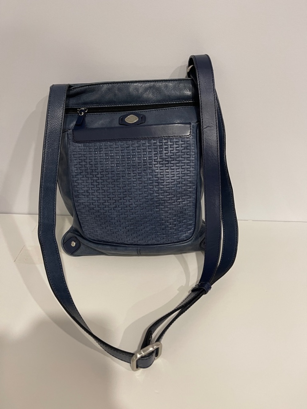 The trend Navy Leather Crossbody Bag -
